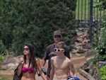 Spotted: Justin Bieber and Selena Gomez Hold Hands, Hit the Beach in Maui