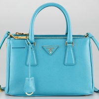 Luxury Ladies Handbags 2013 Collection