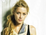 Beautiful Actress Amber Heard Picture Gallery
