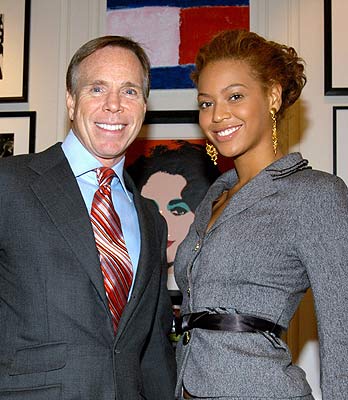 TOMMY HILFIGER ANNOUNCES TOMMY HILFIGER ANNOUNCES