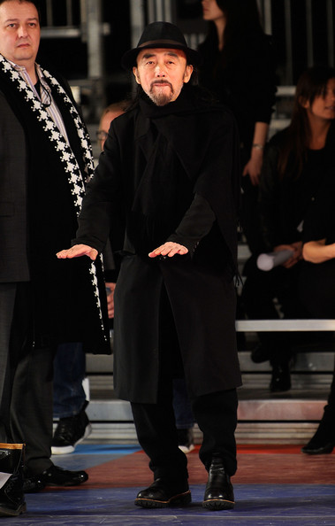 Yohji Yamamoto Autumn Winter Collection Show