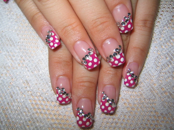 pink folkadot women nail art
