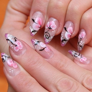 women nail art of japanese