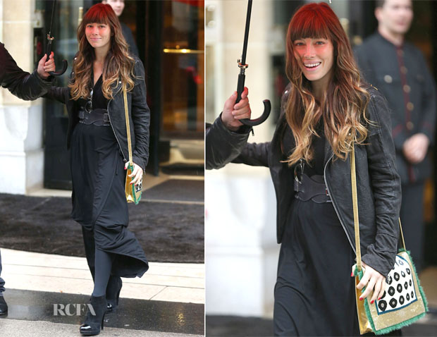 Jessica Biel out In Paris