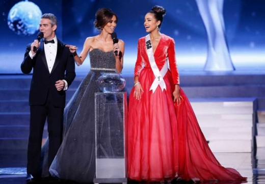 Andy Cohen Host Miss Universe 2012