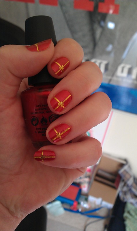 Christmas Present Nails Christmas Present Nails