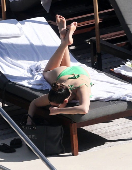 KELLY BROOK in Bikini