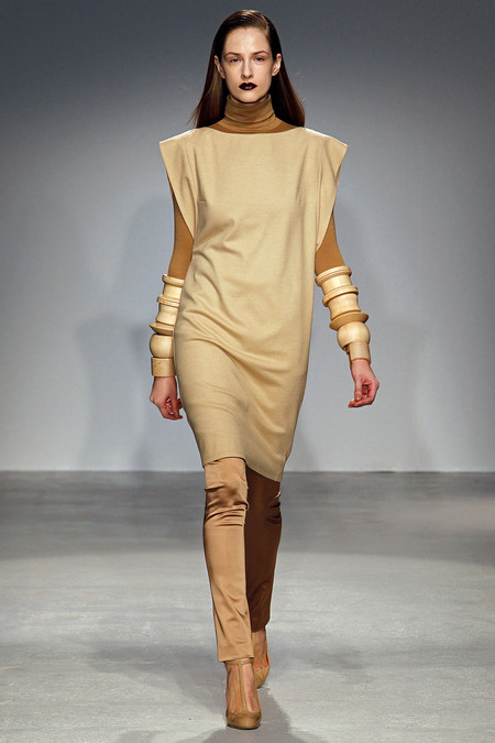 Paris Fashion Week Fall 2013 RTW Veronique Branquinho