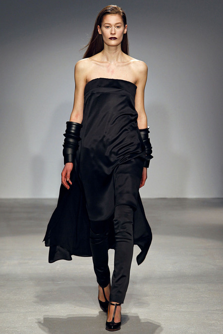 Paris Fashion Week Fall 2013 RTW Veronique Branquinho
