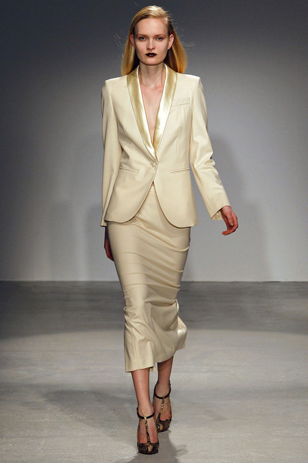 Paris Fashion Week Fall 2013 RTW Veronique Branquinho