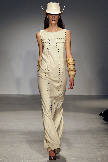 Paris Fashion Week Fall 2013 RTW Veronique Branquinho