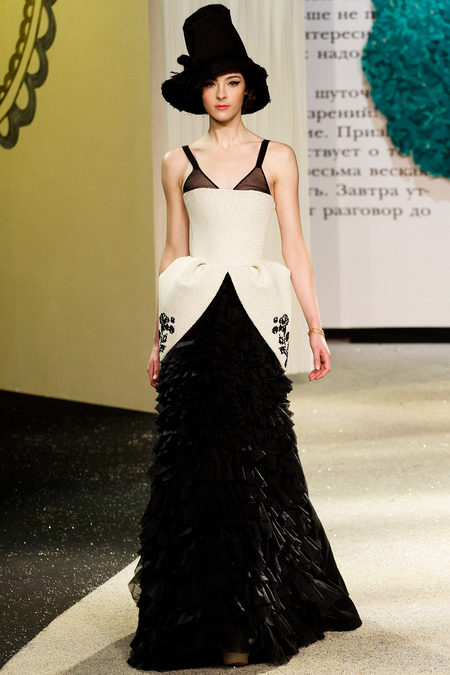 Paris Fashion Week: Ulyana Sergeenko Spring 2013 Collection