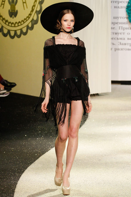 Paris Fashion Week: Ulyana Sergeenko Spring 2013 Collection