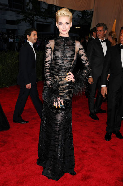 Anne Hathaway Best Dressed At The Met Ball 2013 
