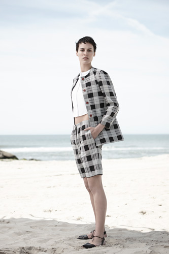 Maiyet Dresses for Rainy Days Awesome Outfit Photo