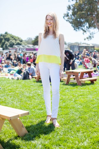 S.F.'s Best Parks 13 Sunny Snaps Beautiful Women White Dress Image