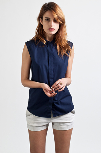 9 Everlane Essentials by Every Gal Blue Shirt Photo