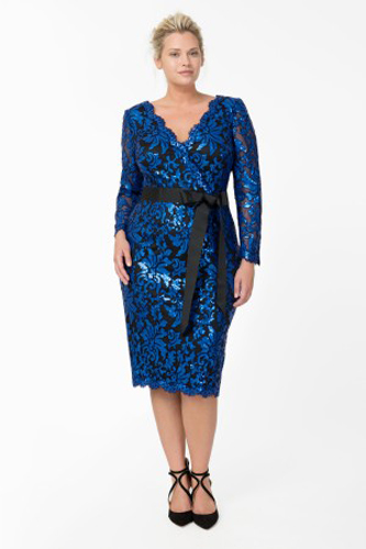 Hot & Perfect Trends for Curvy Girls Blue Color Dress Hot & Perfect Trends for Curvy Girls Blue Color Dress