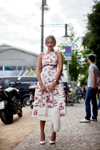 Perfect Outfit Finder White Shoes photo