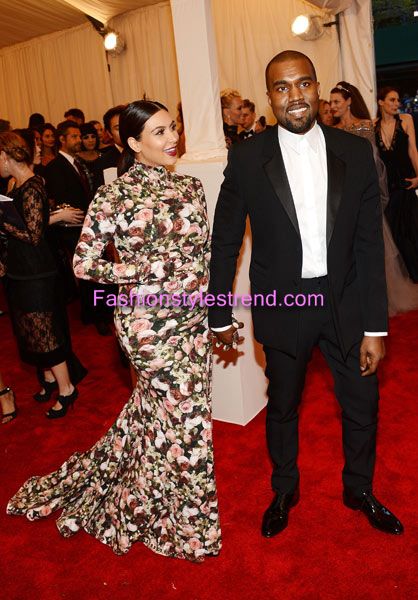 Celebrities Kim and Kardashian