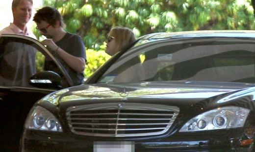 Kate Hudson & Matt Bellamy in Mercedes-Benz S-Class Pictures