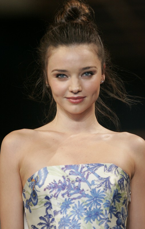 Actress Miranda Kerr Beautiful Photos