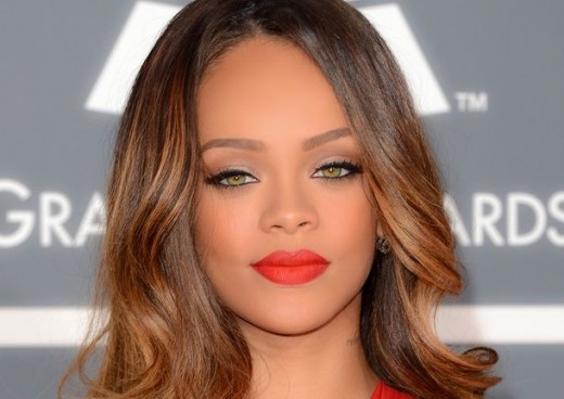 Beautiful Singer Rihanna Photos