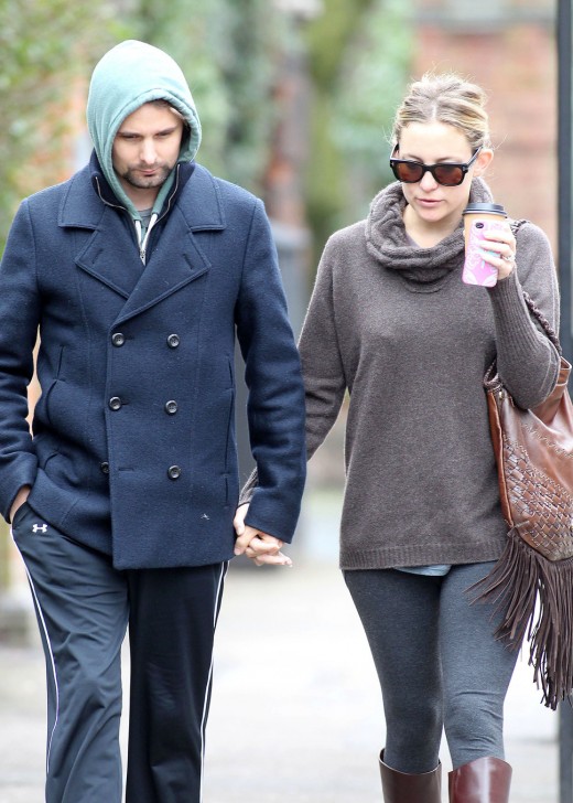 Kate Hudson & Matt Bellamy in Mercedes-Benz S-Class Pictures