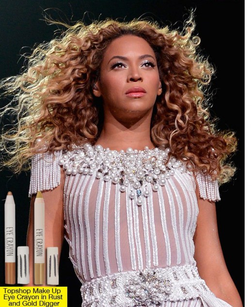 Beyonce’s Blonde Braids Get Her Swiss Miss Look