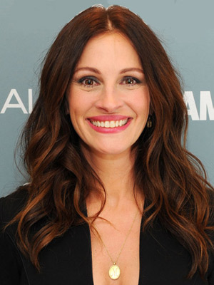 Julia Roberts Pretty Woman Goes Platinum Blonde