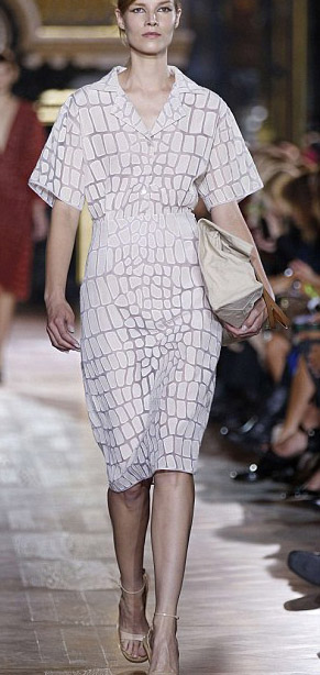 Paris Fashion Week 2015 Models Catwalk Pictures Paris Fashion Week 2015 Models Catwalk Pictures