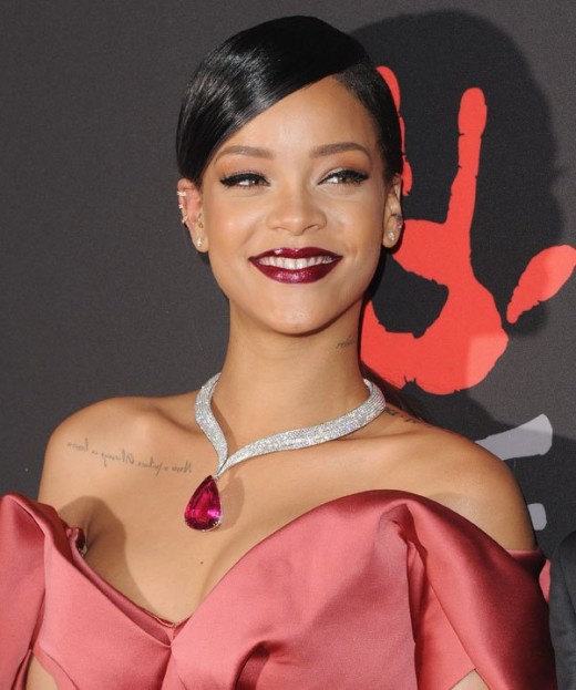 Rihanna hot pictures