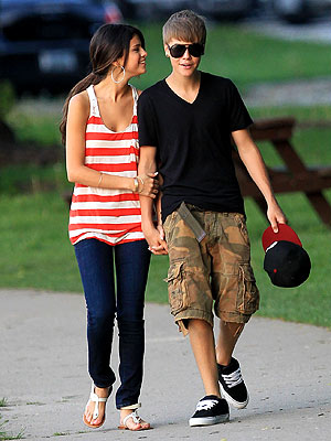 Selena Gomez and Justin Bieber Pic