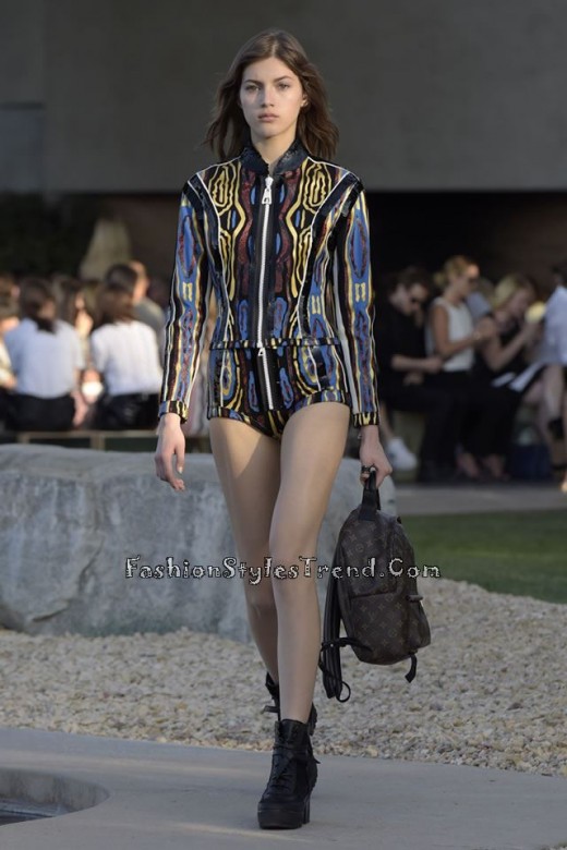 Louis Vuitton Cruise Resort Collection 2016 (23)