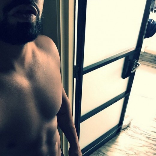 drake-looks-incredibly-buff-in-new-workout-photos-04