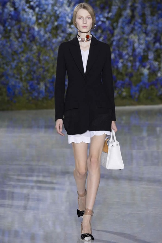 Christian_Dior_Spring_RTW_2016_2