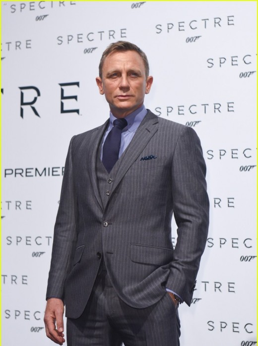 Daniel Craig's 'Spectre' Released With Big Box Office in England 03