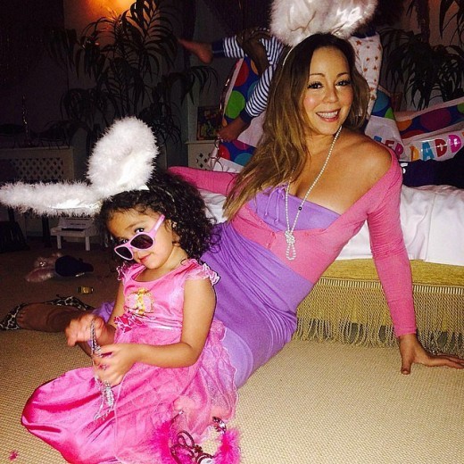 Mariah Carey with her kids