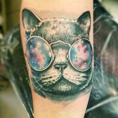 04-tattoopeasinapod-arm-cat-sunglasses-galaxy-tattoo