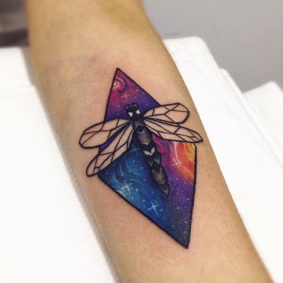 08-shineeveninthedark-arm-dragonfly-galaxy-tattoo