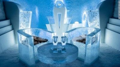 161208105309-medium-deluxe-suite-once--upon-a-time-icehotel-2017-exlarge-169