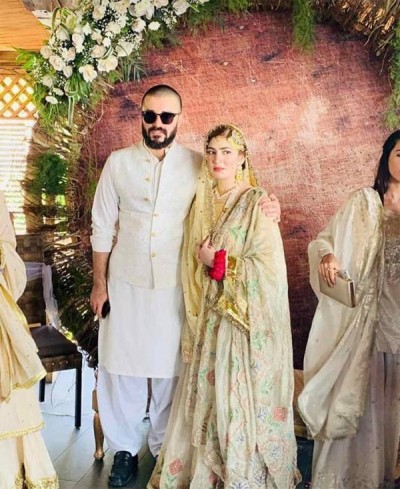 Hamza Ali Abbasi Gets Married with Naimal Khawar 