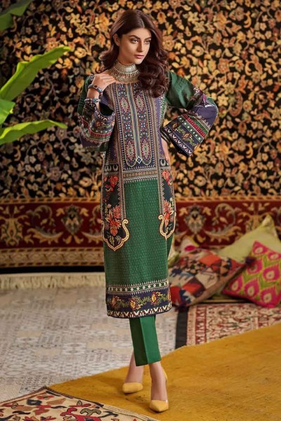 Gul Ahmed: Fall Women Collection 2019-20