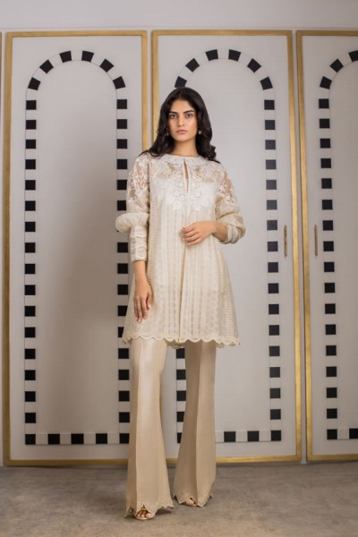 Sania Maskatiya dresses