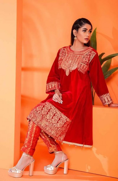 Al-Zohaib-Embroidered-Velvet-dresses-3 Al-Zohaib-Embroidered-Velvet-dresses-3